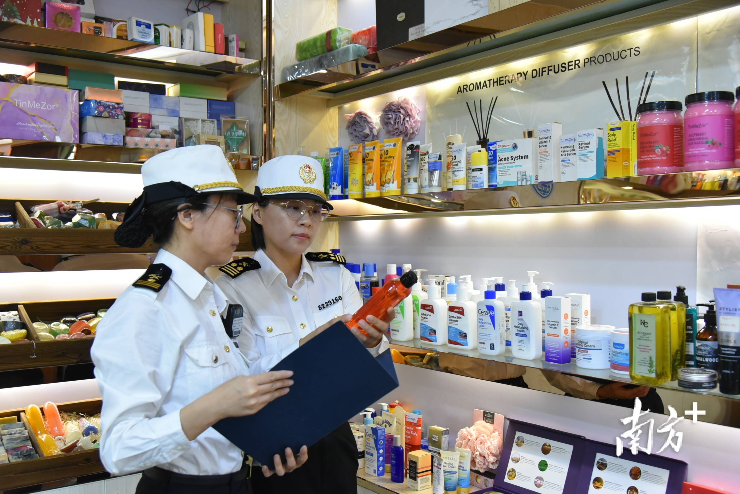 经济” 国货美妆“保湿”出圈AG真人国际